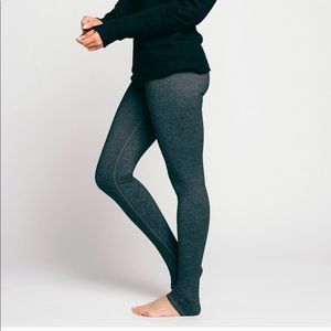 Sudara over the heel black legging